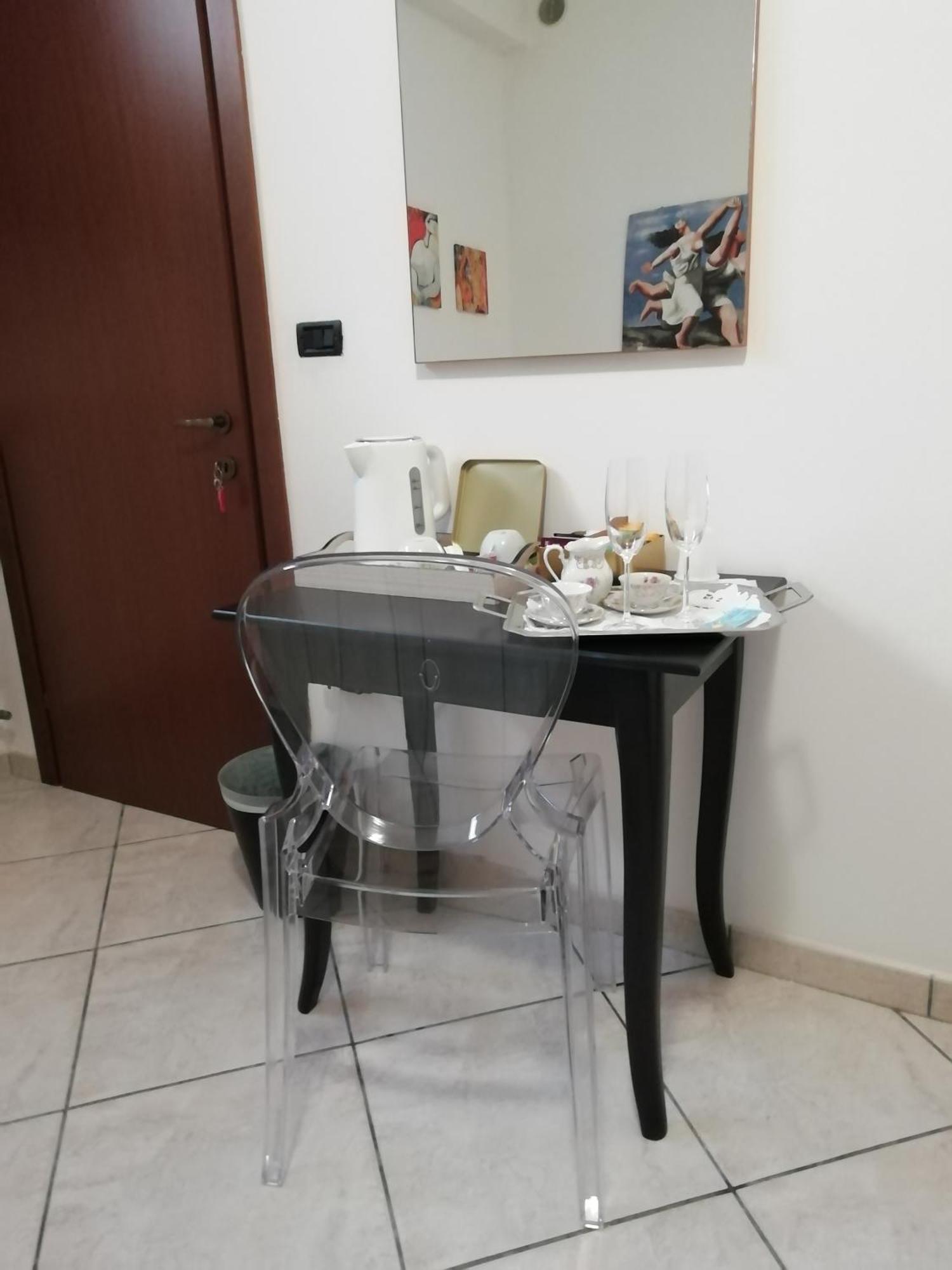 Residenza Del Sole Bed & Breakfast Surbo Exterior photo